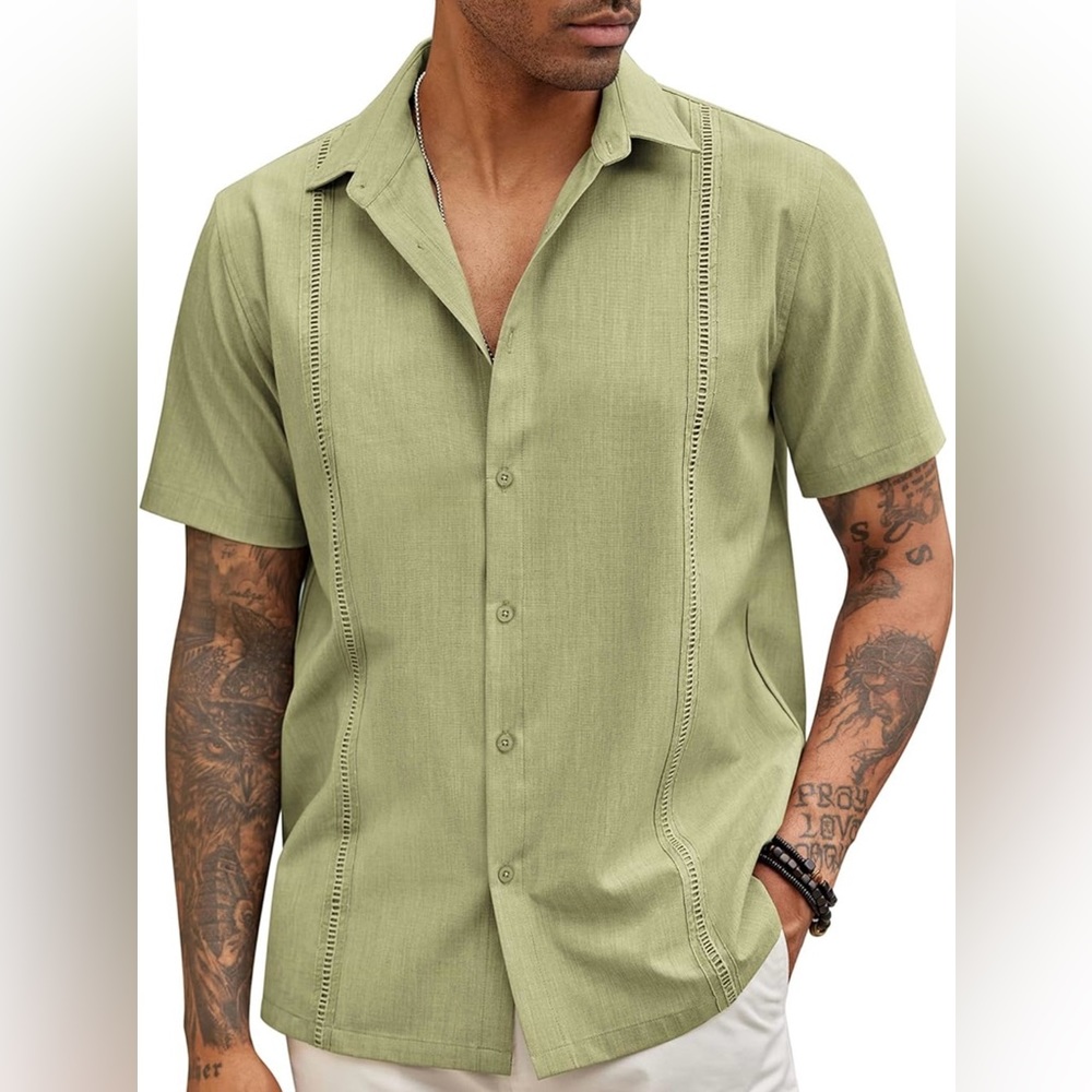 🚨BOGO FREE New Men’s Short Sleeve Button Down Shirt Size XXL NWT